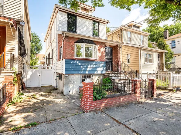 1787 Randall Ave, Bronx, NY 10473