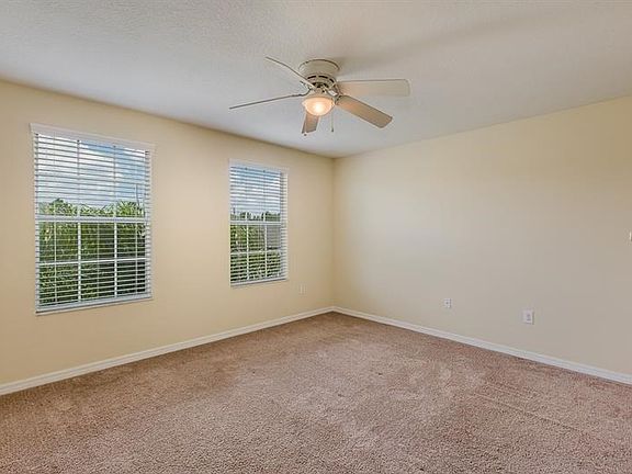 4th image of 18345 Aylesbury Ln