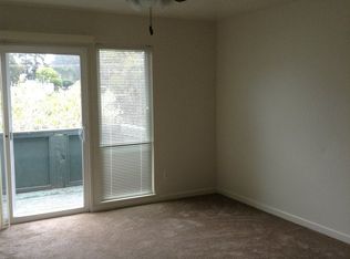 658 24th Ave APT 4, Santa Cruz, CA 95062