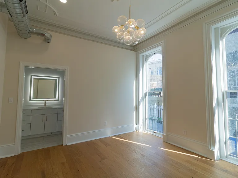 17 N Pearl St #2 — Photo 21