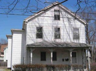 89 4th St, Norwich, CT 06360