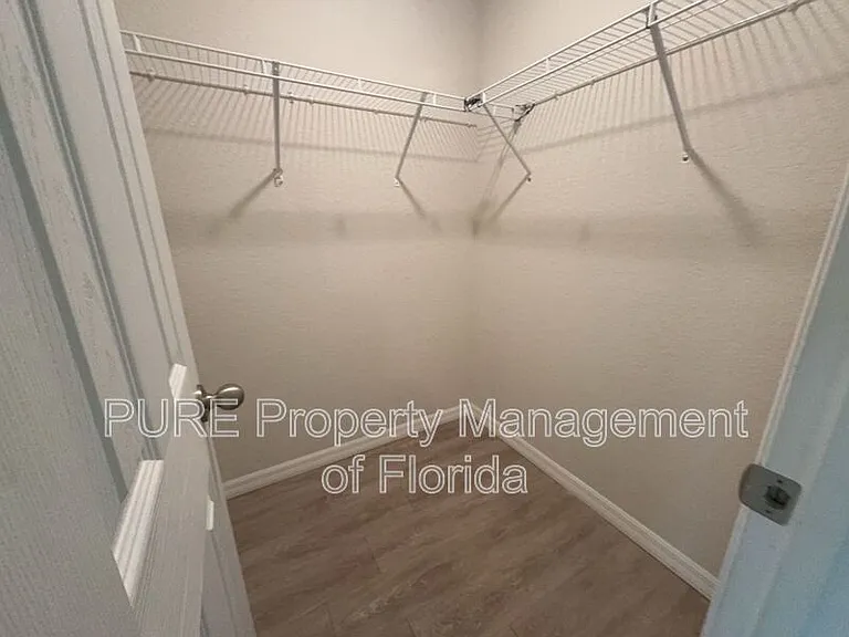 15057 SW 21st Ter — Photo 24