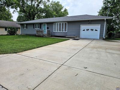525 N 6th St, Sabetha, KS, 66534
