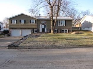 223 Doud Dr, Normal, IL 61761