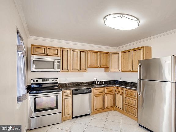 3rd image of 1444 Harford Square Dr