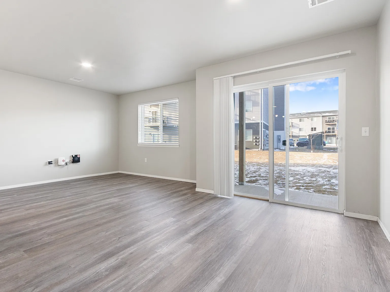 Sawyer Pointe — Photo 4