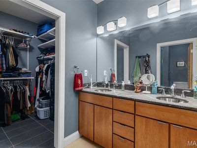 4443 Olive St, Saint louis, MO, 63108