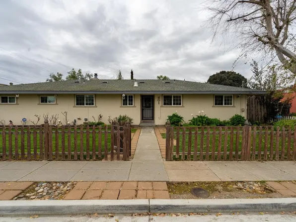 601 3rd St, San Juan Bautista, CA 95045