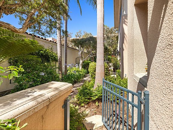 4th image of 311 Por La Mar Cir