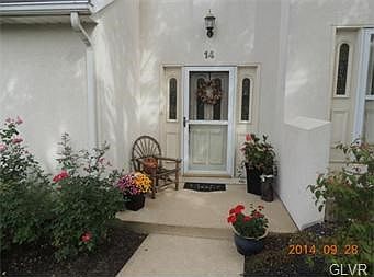 2nd image of 14 Aspen Ct
