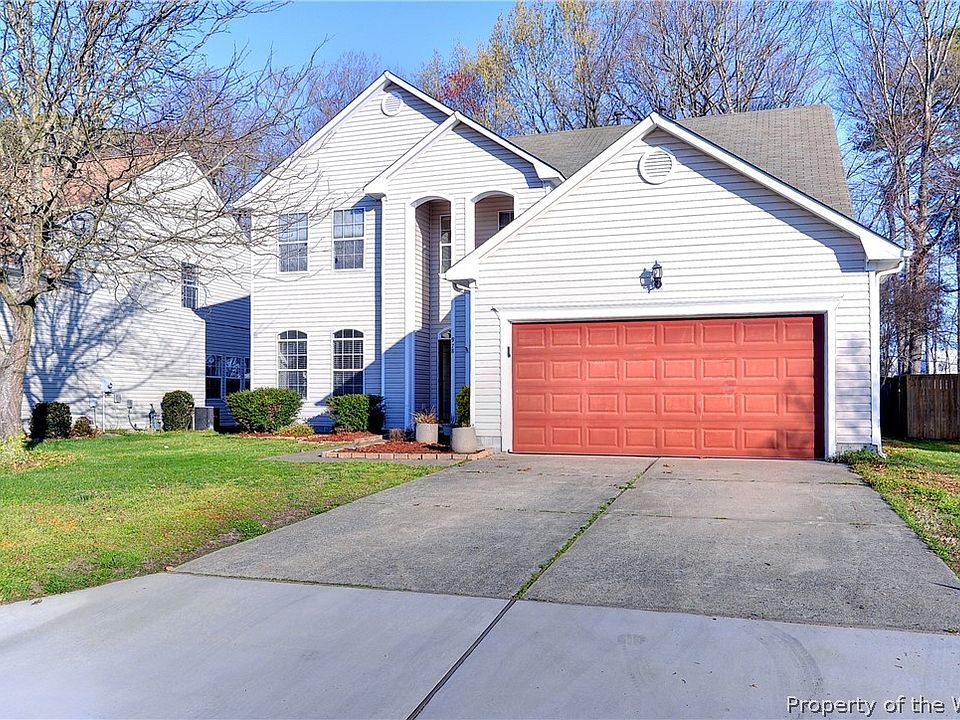 1st image of 978 Holbrook Dr