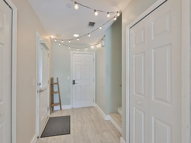 1307 Salem Orchard Ln #TOWNHOUSE — Photo 27