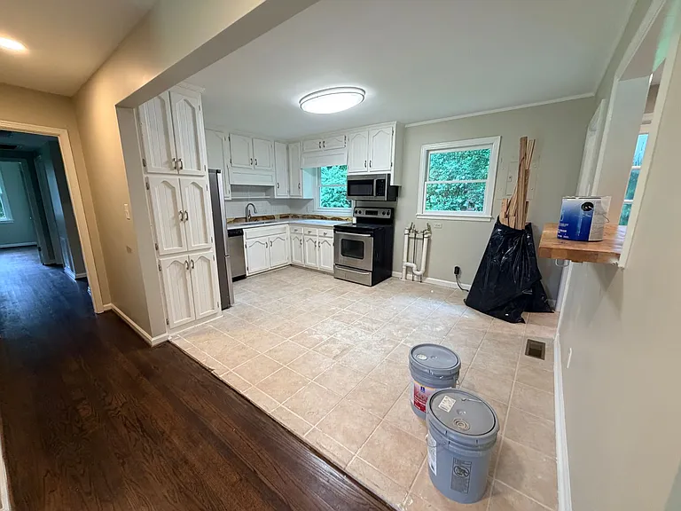 621 Greenhill Dr — Photo 4