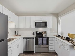 Preston Court Apartment Homes, Overland Park, KS 66212