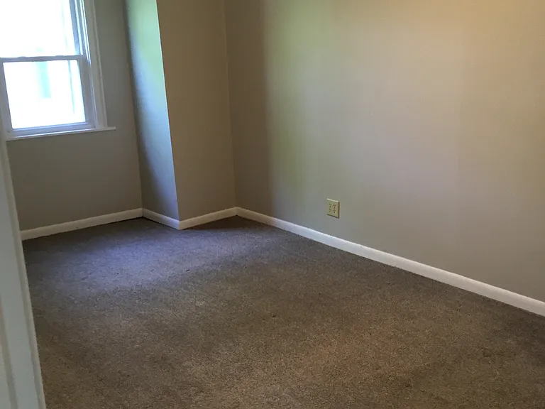 810 N Madison St #1 — Photo 9