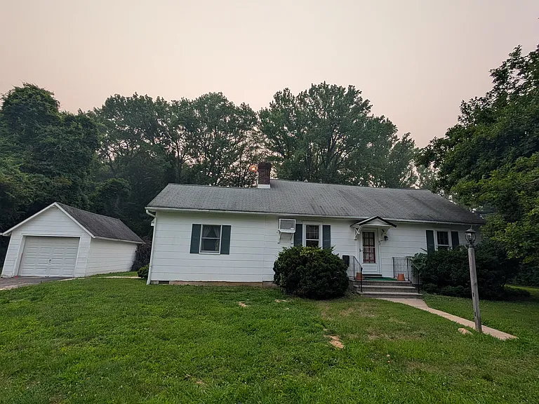 52 Scott Ave #A — Photo 1