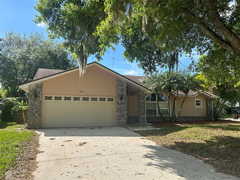 1181 Anne Elisa Cir — Photo 1