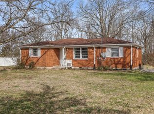 104 Cranwill Dr, Hendersonville, TN 37075