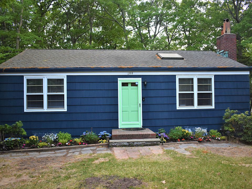 199 Warfield Way, Southampton, NY 11968 Zillow