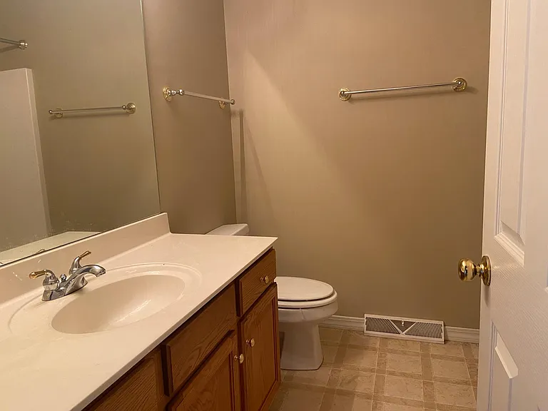 2302 Windstone Dr — Photo 14