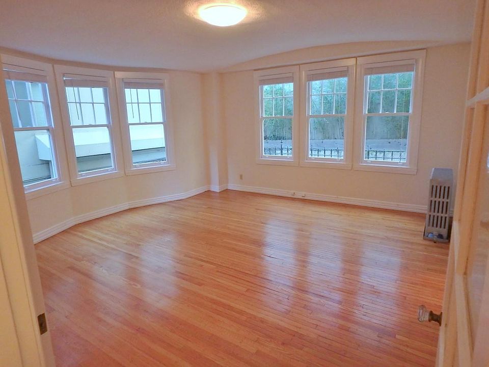 1st image of 1895 Jackson St APT 301