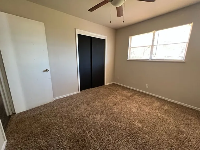 2333 Marsalis Dr — Photo 17
