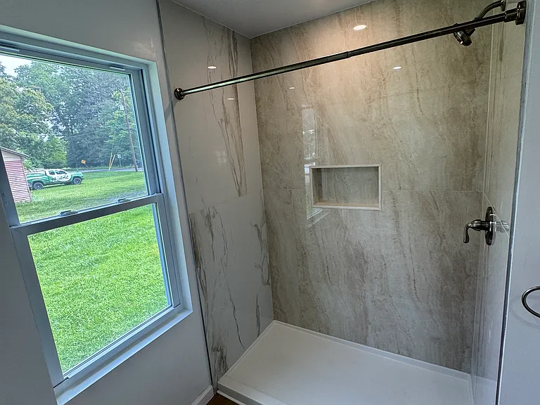197 Route 715 — Photo 14