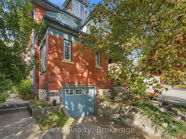 385 Stewart St, Peterborough, ON K9H 4A9