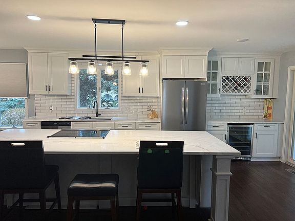 3rd image of 6 Thamesford Ln