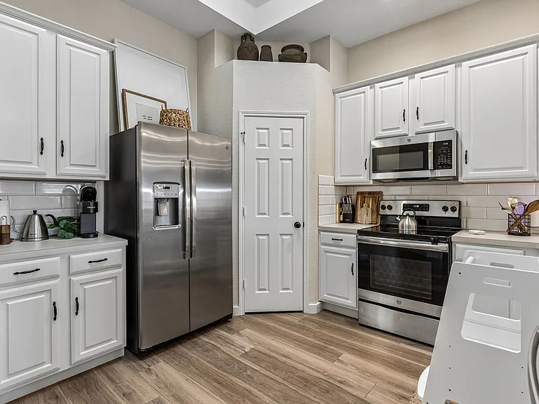 4605 Forest Park Rd — Photo 9