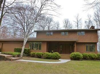 1st image of 3001 Whitewood Dr
