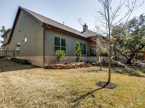 3rd image of 517 Williams Way