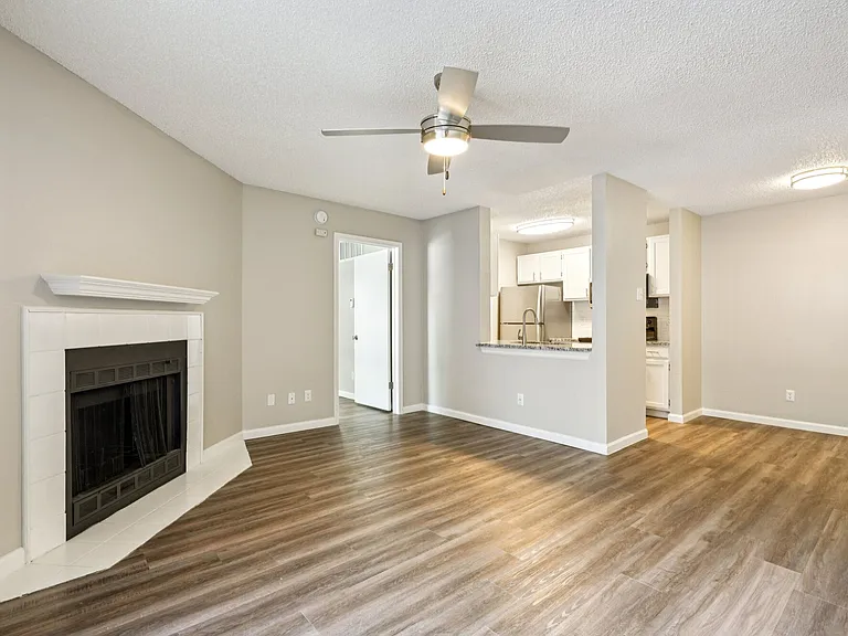 Fieldcrest Apartments — Photo 60