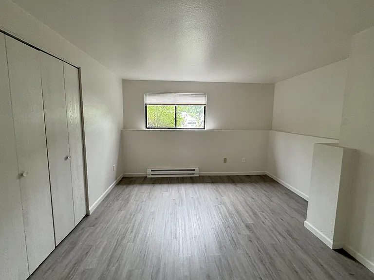 4501 Boardwalk Dr #J-J-91 — Photo 14