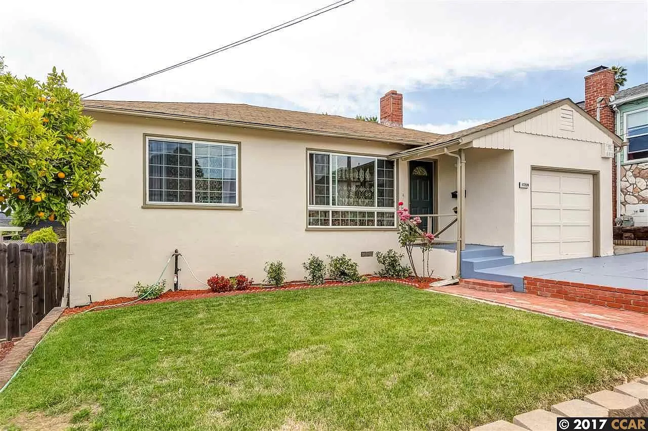 17239 Rolando Ave photo 1