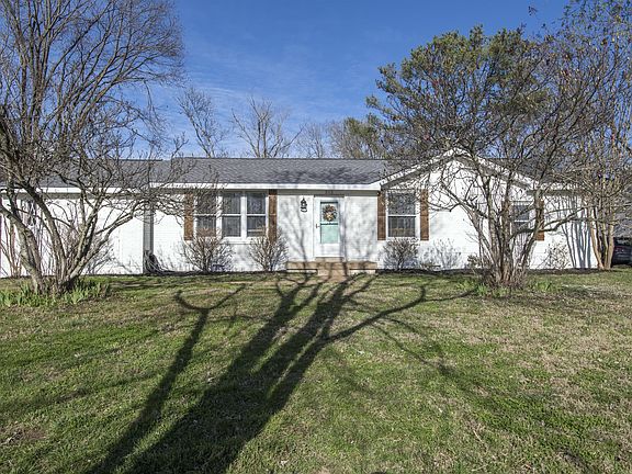 2nd image of 212 Blackman Rd