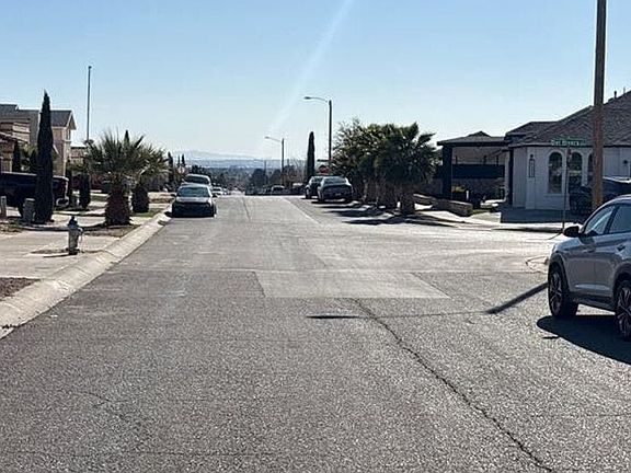 5th image of 1036 Montera Rd