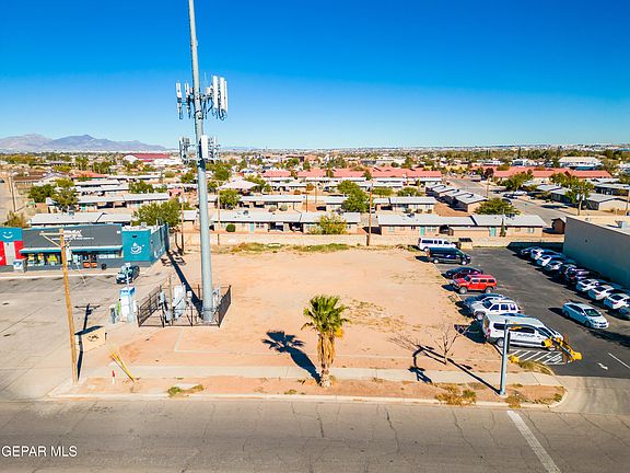 3rd image of 275 Padres Dr