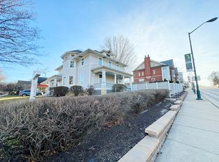 405 W Main St, Saint Charles, IL 60174