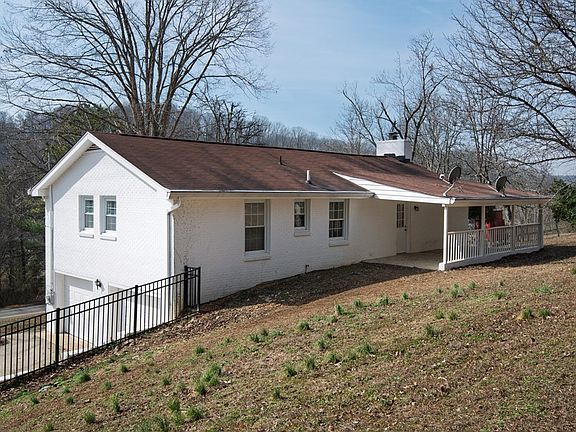 3rd image of 3116 Tyree Springs Rd