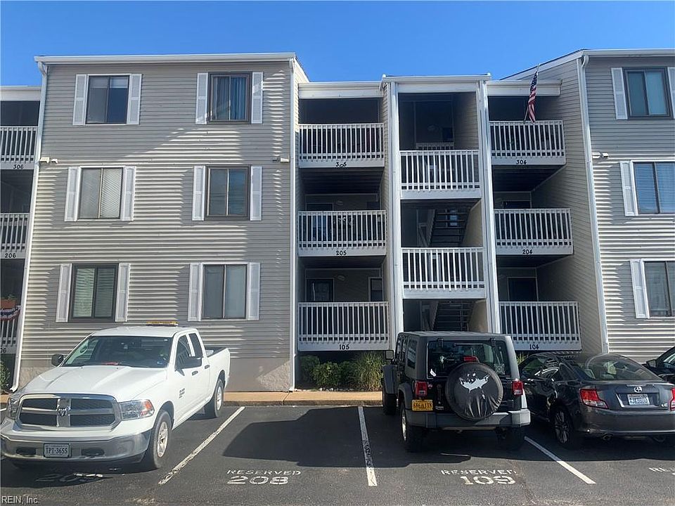 1st image of 2325 Sea Shell Rd APT 105