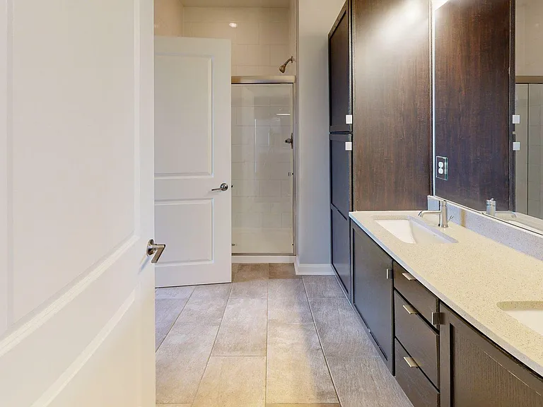 1C-Jeffrey-Park-Foundry-Bathroom 1C-Jeffrey-Park-Foundry-Bathroom
