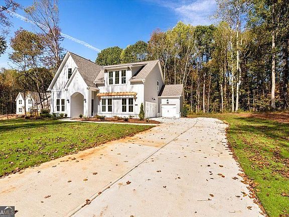 3rd image of 8280 Scarlett Grace Ln