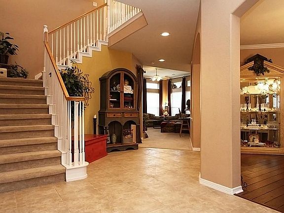 5th image of 13810 Swan Hollow Ln