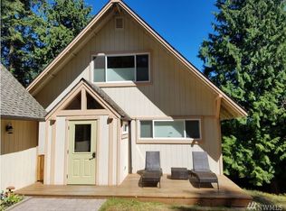 103 Hilltop Ln, Eastsound, WA 98245