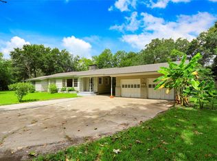 4 Dowling Cir, La Marque, TX 77568