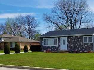 8323 S Thomas Ave, Bridgeview, IL 60455