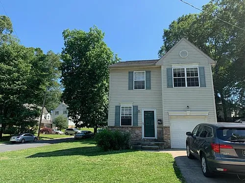 105 Forest Dr Photo 1