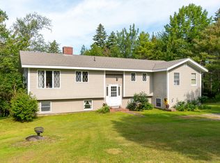 2817 Bristol Rd, New Harbor, ME 04554