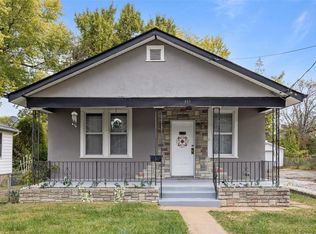 355 Rauhut Ave, Saint Louis, MO 63125